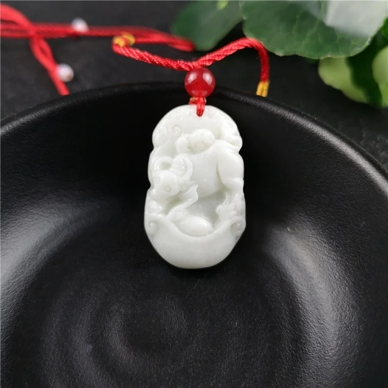 Zodíaco chinês esculpido jade  - Women Fashion Jewellery avaliação e preço