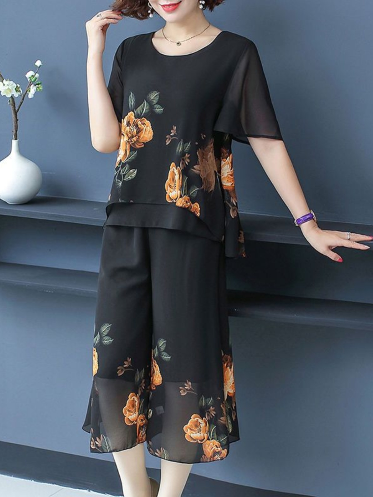 Conjunto de duas peças elegant - Women'S Fashion In The 50S avaliação e preço