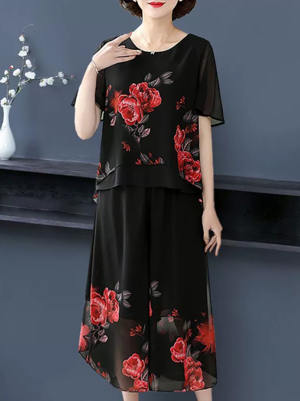 Conjunto de duas peças elegant - Women'S Fashion In The 50S avaliação e preço